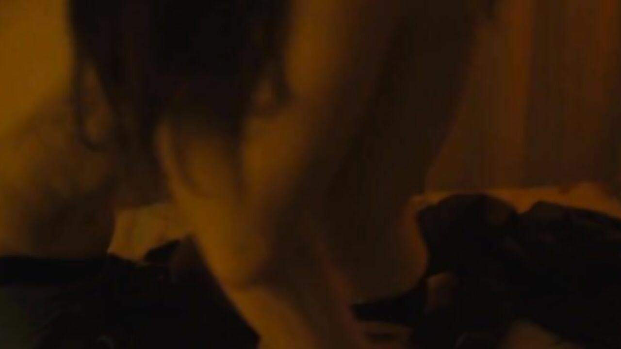 Lilly Gropper nude, Sex scene from Blaue Stunde (2015)