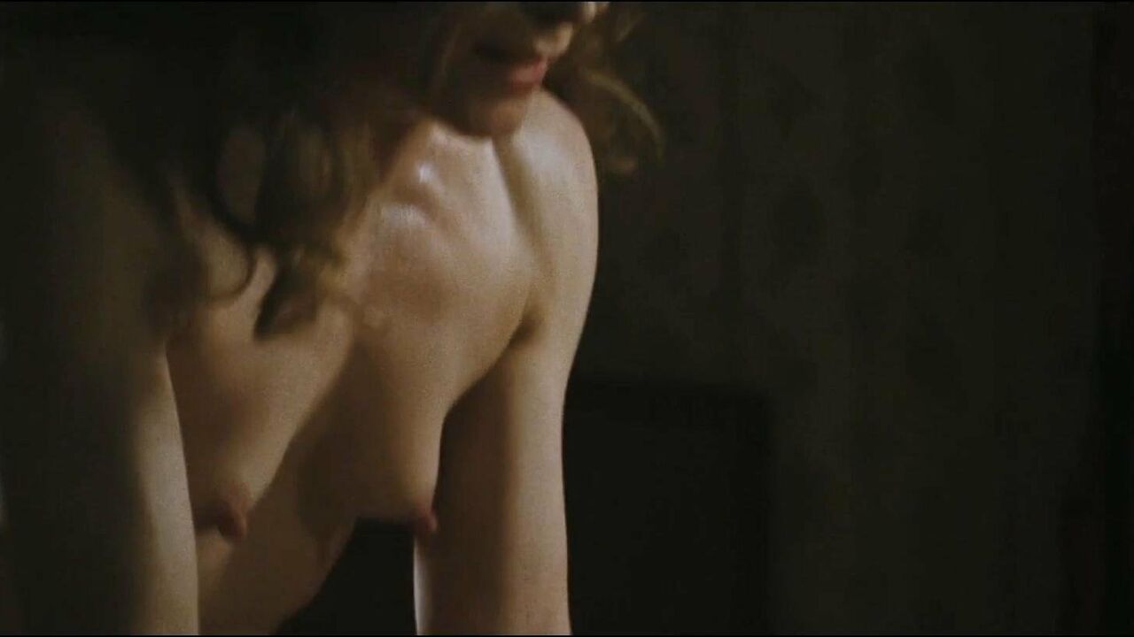 Alice Krige nackt, Shannon Murphy nackt, Salma Hayek sexy, Sexszene aus Lonely Hearts (2006)