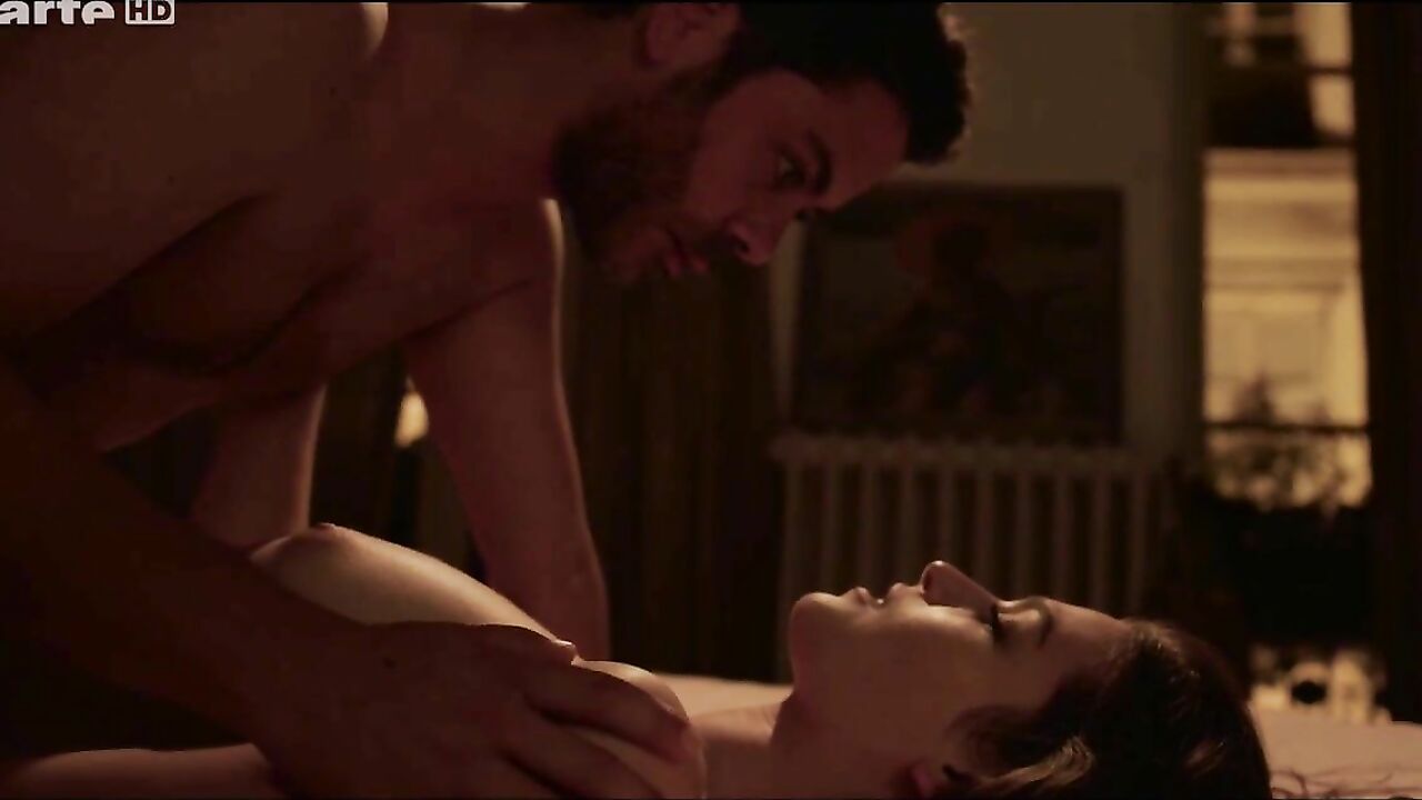 Alma Jodorowsky nude, Sex scene from Damocles (2016)