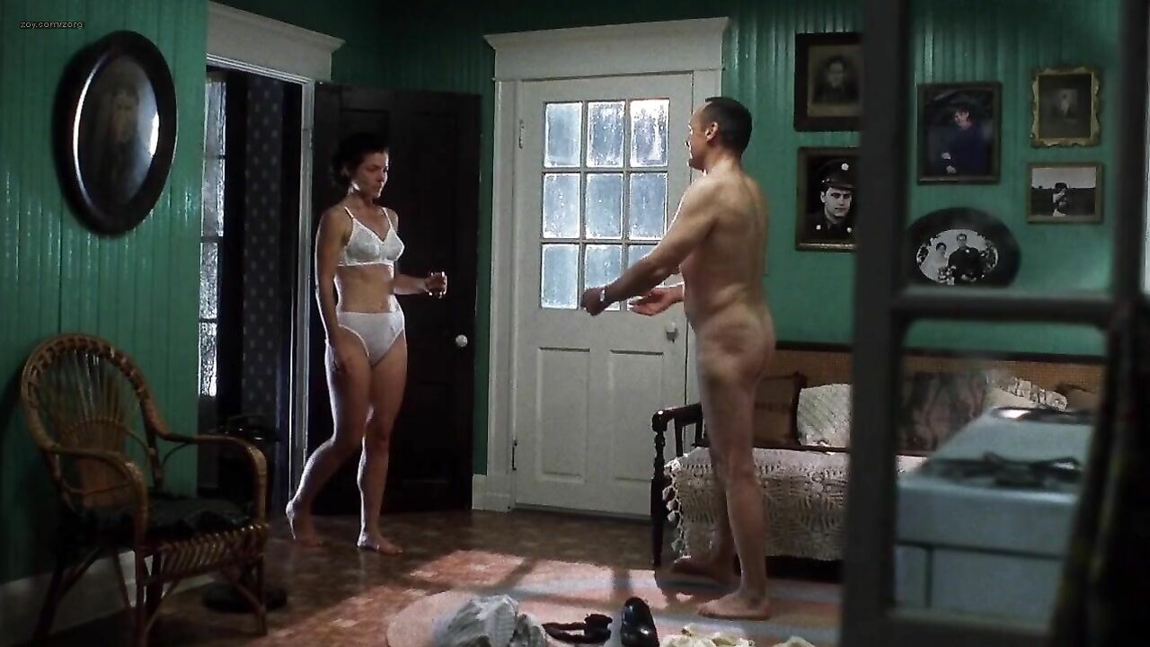 Amy Irving nude, Sex scene from Carried Away (1996)