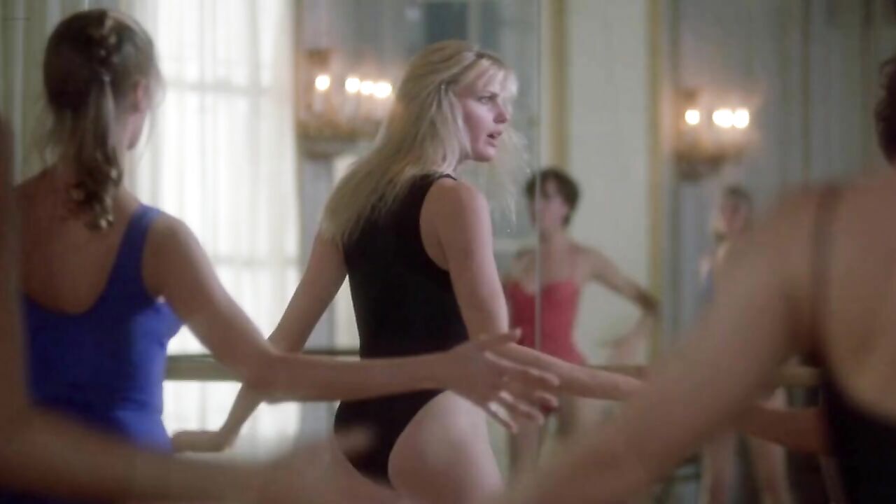 Daryl Hannah sexy, Sex scene from The Pope of Greenwich Village (1984)