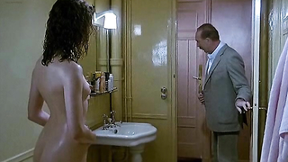 Sophie Barjac desnuda, Valèrie Vezzo desnuda, escena erótica de L' amour en douce (1985)