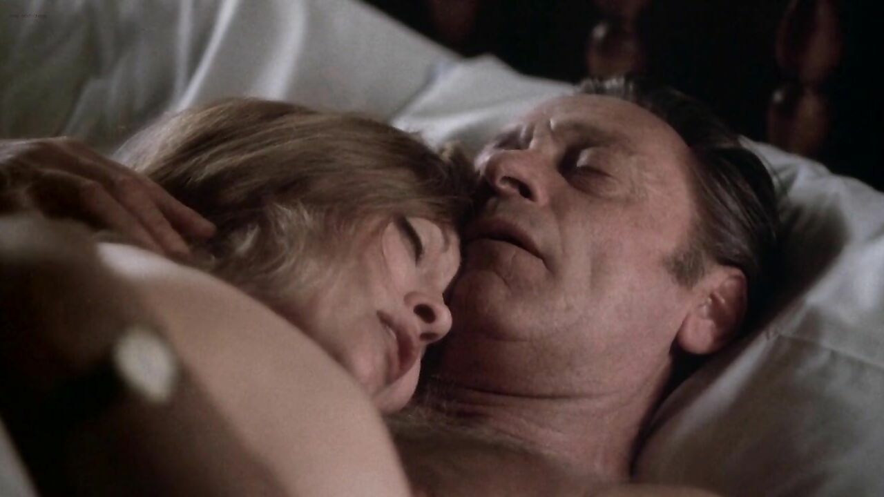 Faye Dunaway sexy, Sex scene from Network (1976)