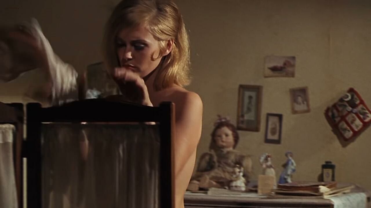 Faye Dunaway sexy, Sex scene from Bonnie and Clyde (1967)