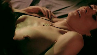 Florencia Raggi desnuda, Escena de sexo de Complici del silenzio (2009)