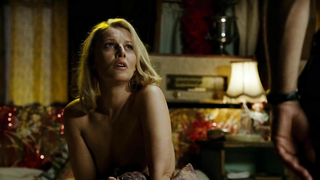 Florence Thomassin nua, cena de sexo de Mesrine: Killer Instinct (2008)