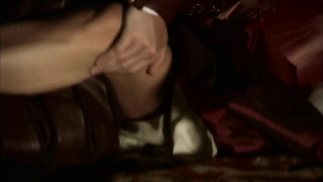 Gabrielle Anwar sexy, Sex scene from The Tudors s01e04 (2007)