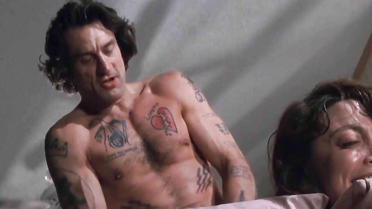 Nude celebs -: Illeana Douglas sexy - Cape Fear (1991)