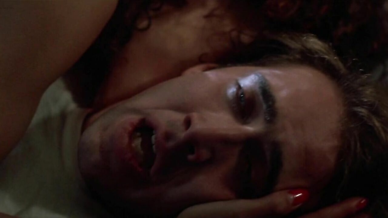 Nude celebs -: Jennifer Beals sexy, Kasi Lemmons nude - Vampire’s Kiss (1989)