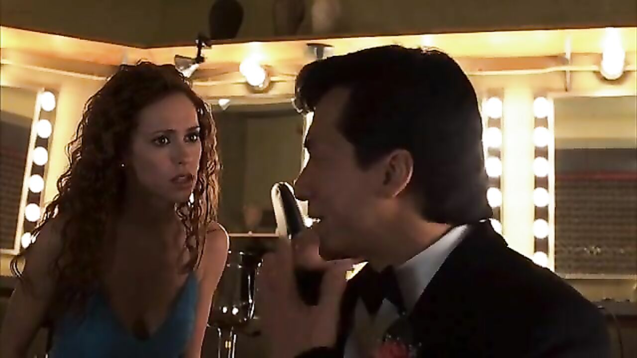 Nude celebs -: Jennifer Love Hewitt sexy, Mia Cottet sexy - The Tuxedo (2002)