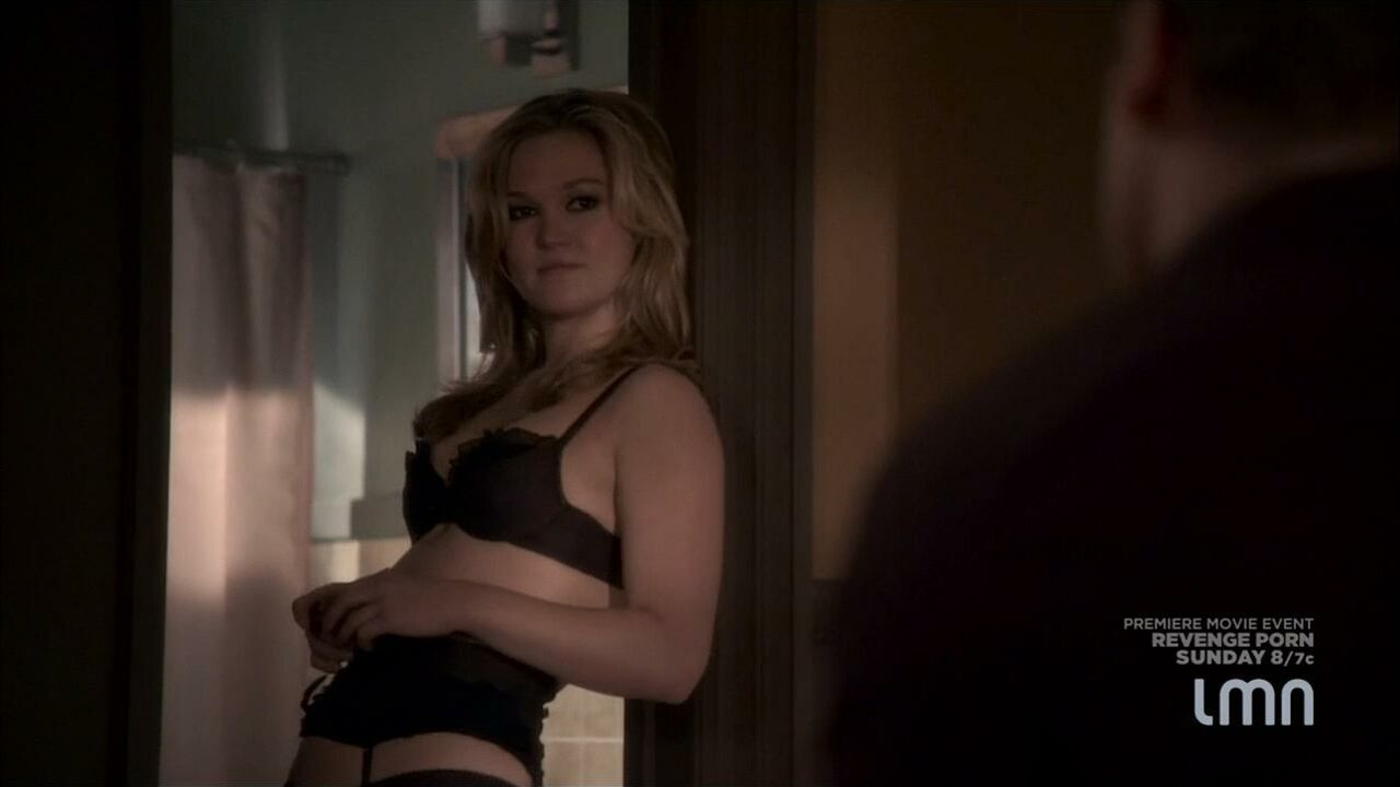 Nude celebs -: Julia Stiles sexy - Blue s01e01-02 (2014)