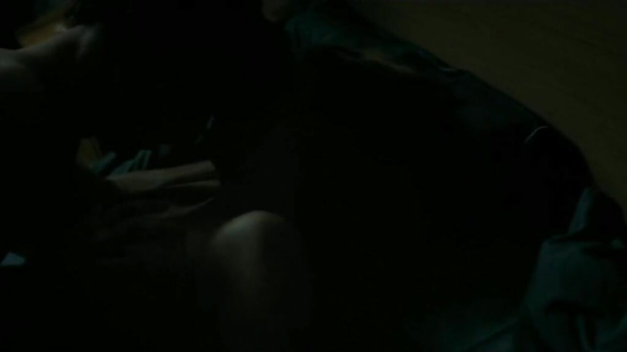 Virginie Efira sexy -  sex scene from 12 ans 20 ans d’ecart (2013)