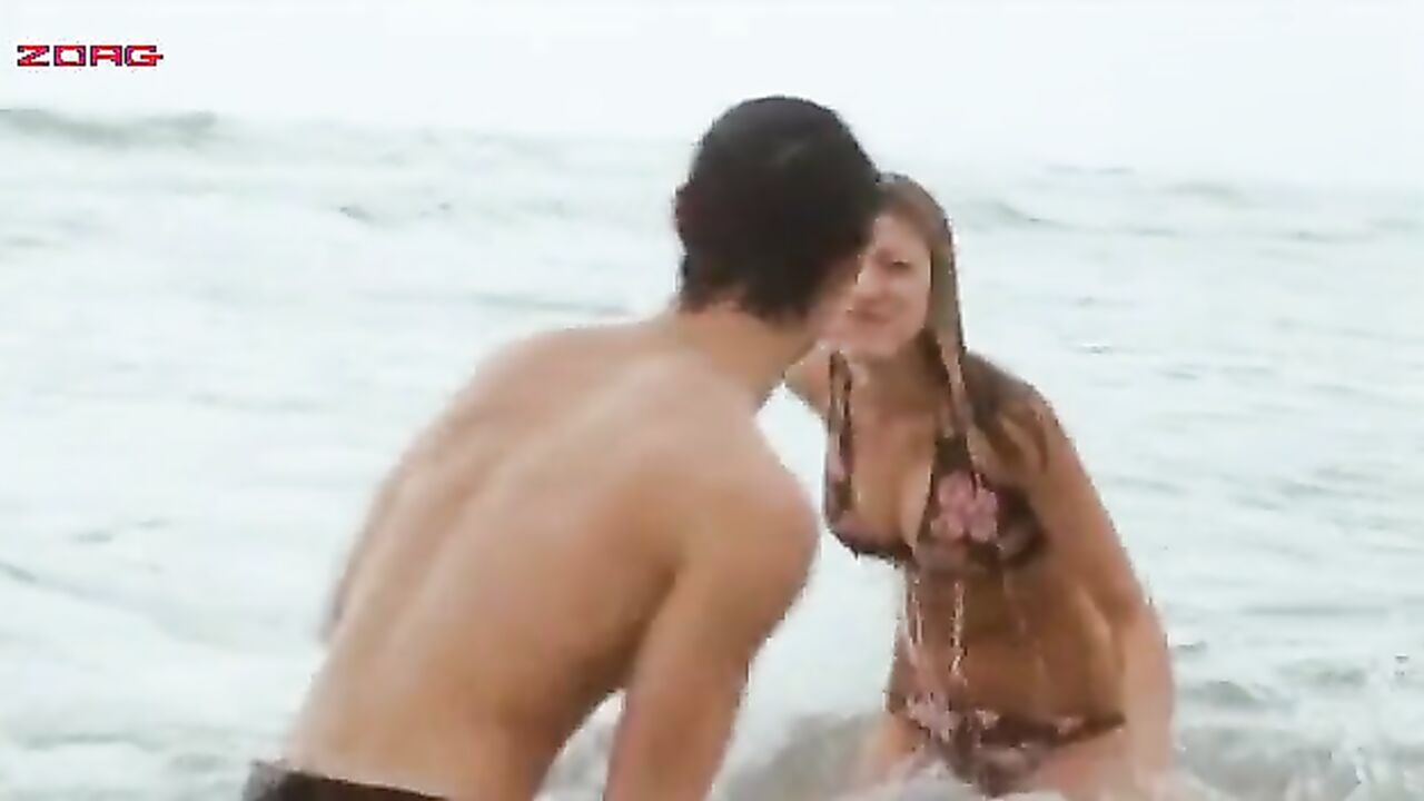 Blake Lively sexy -  sex scene from Elvis and Anabelle (2007)