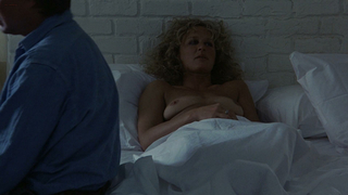 Glenn Close nude -  sex scene from Fatal Attraction (1987)