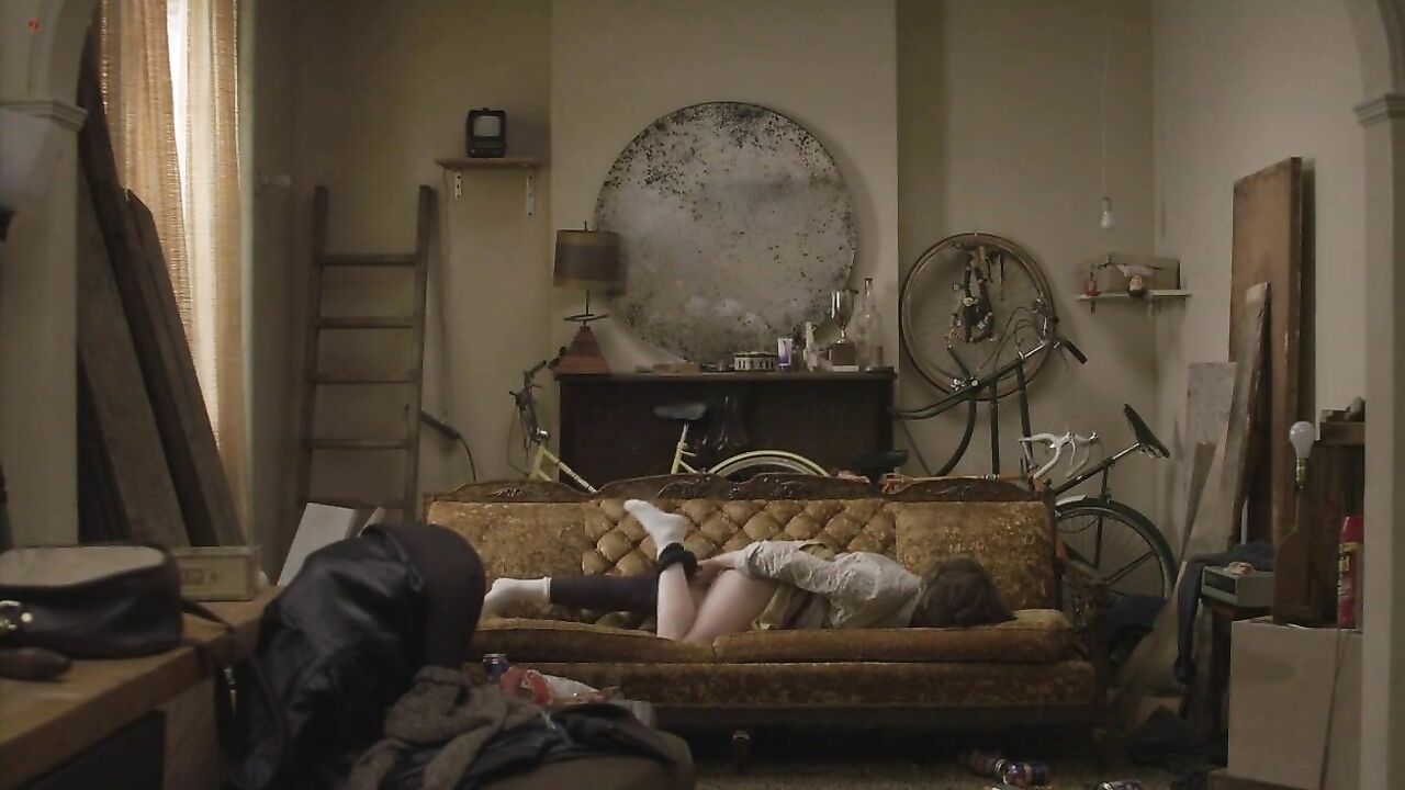 Lena Dunham nude -  sex scene from Girls s01e01 (2012)