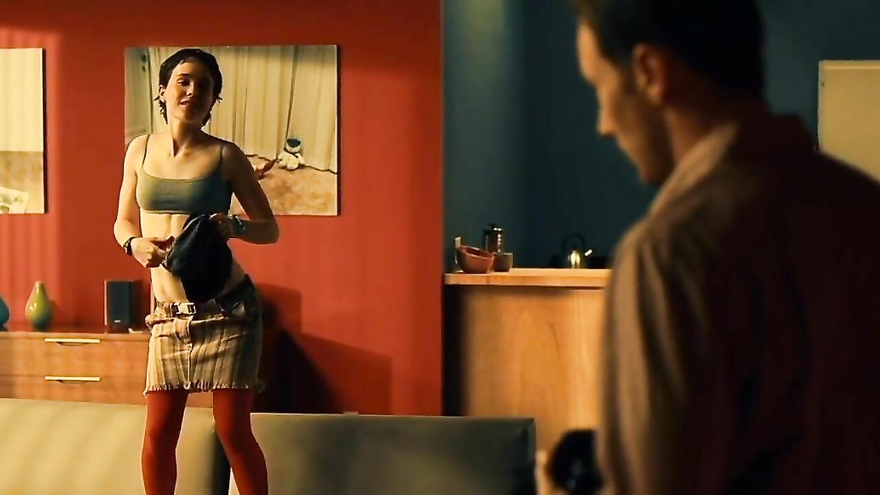 Ellen Page sexy -  sex scene from Hard Candy (2005)