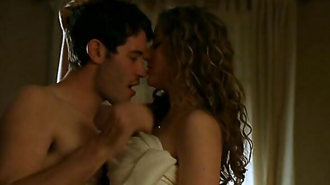 Leelee Sobieski nude -  sex scene from L’idole (2002)