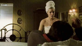 Célébrités nues » Amy Adams sexy - Leap Year (2010)