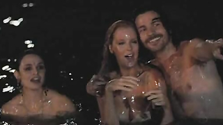 Célébrités nues » Kelly Reilly sexy - Meant to Be (2010)