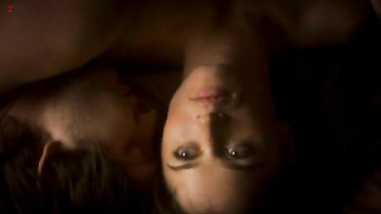 Robin Tunney nude -  sex scene from Runaway (2005)