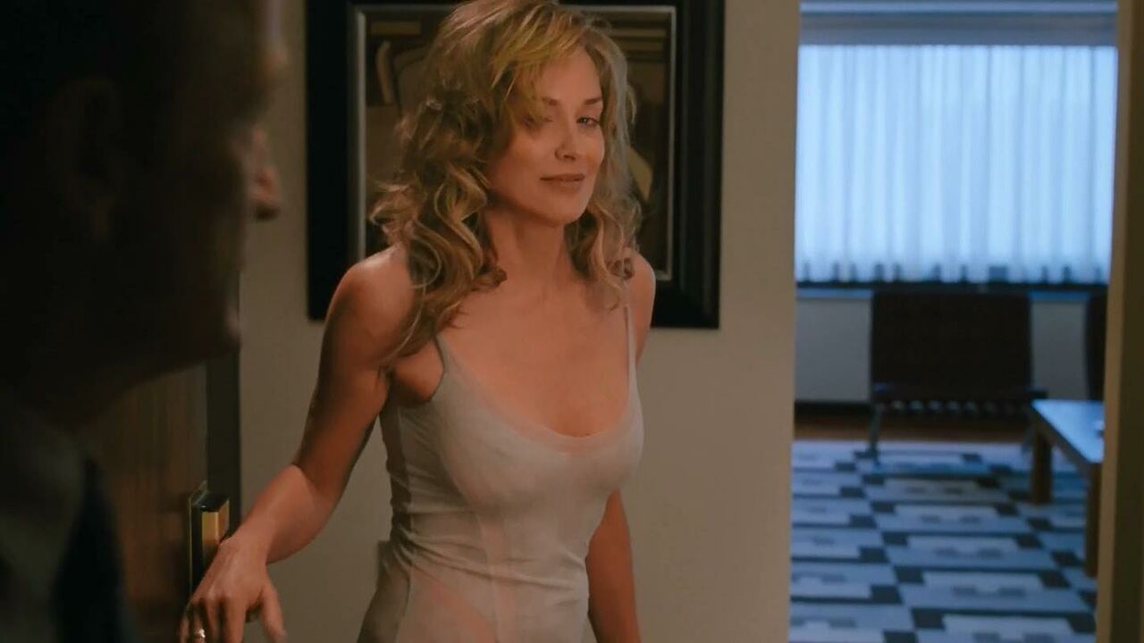 Nackte Promis » Sharon Stone sexy – The Burma Conspiracy (2011)