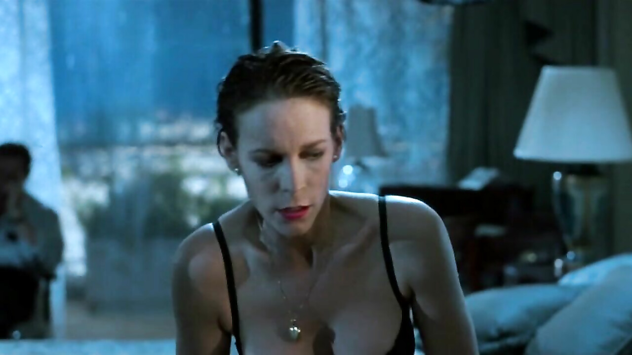 Jamie Lee Curtis sexy -  sex scene from True Lies (1994)