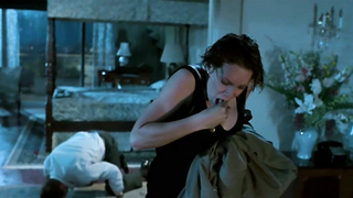 Célébrités nues » Jamie Lee Curtis sexy - True Lies (1994)