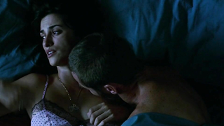 Penelope Cruz nude, Yohana Cobo sexy -  sex scene from Volver (2006)