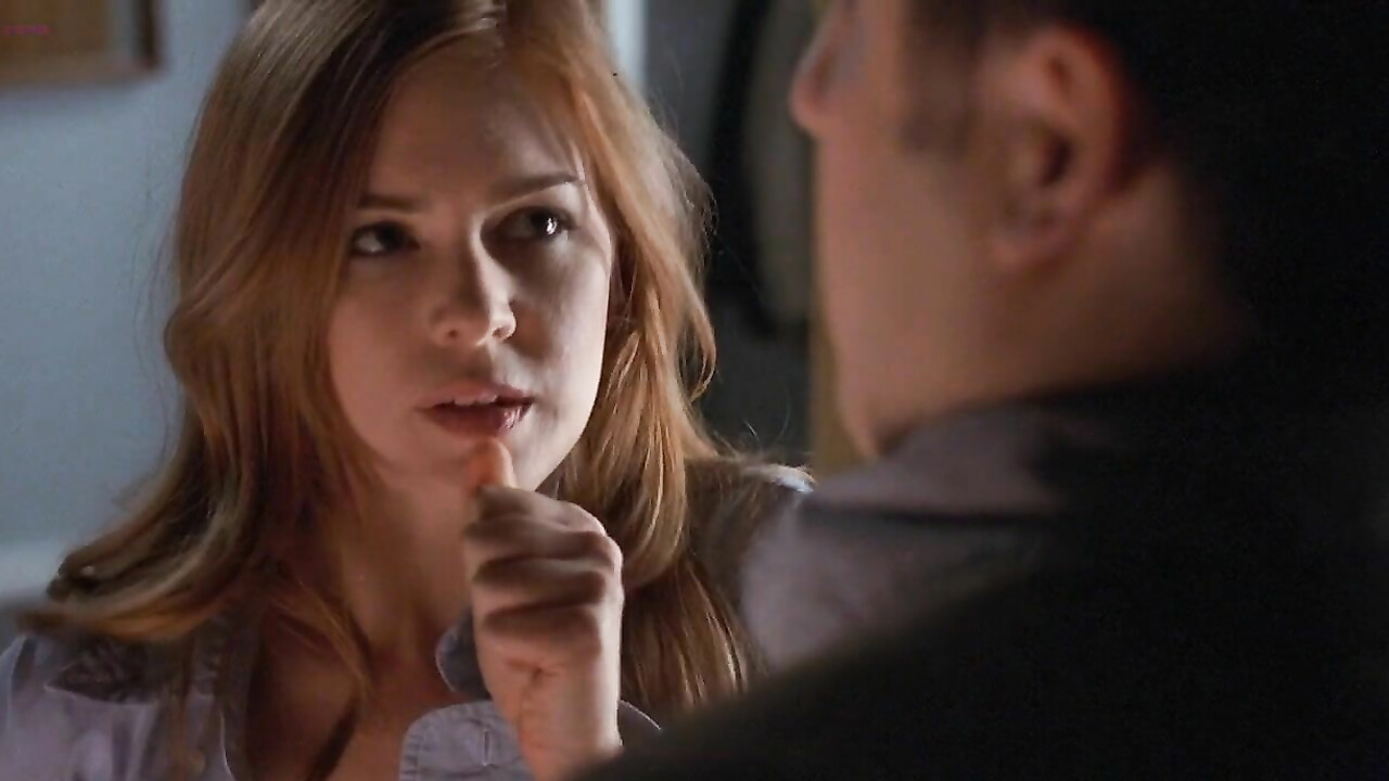 Isla Fisher sexy -  sex scene from Wedding Daze (2006)