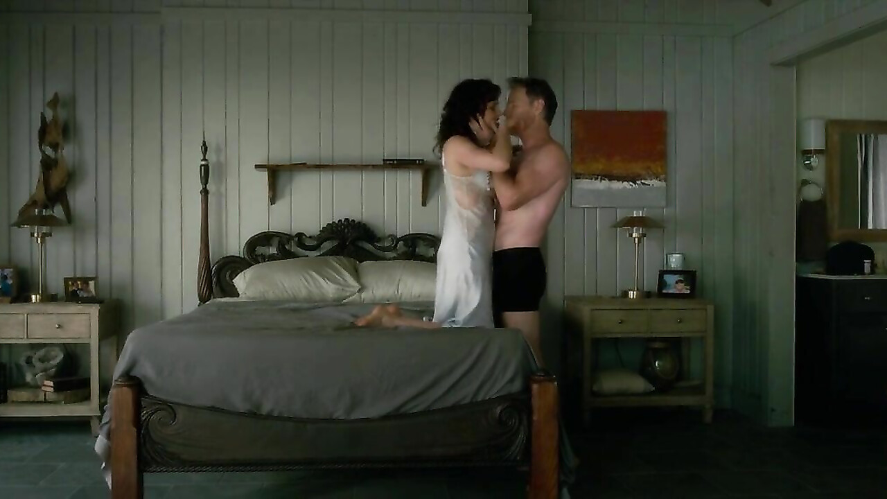 Carla Gugino sexy -  sex scene from Gerald’s Game (2017)