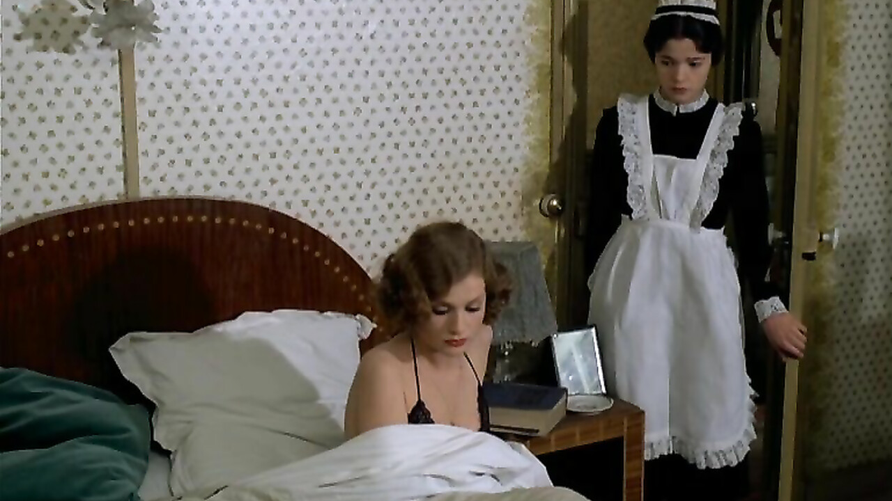 Isabelle Huppert nude -  sex scene from Violette (1978)