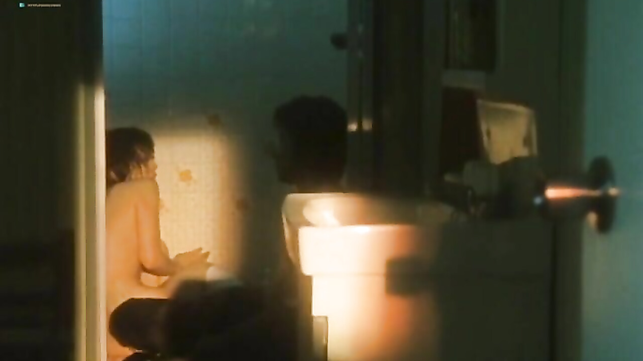 Kumiko Aso nude -  sex scene from Luxurious Bone (2001)