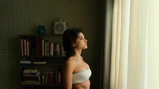 Celebridades desnudas » Amber Rose Revah desnuda - The Punisher s01e05 (2017)