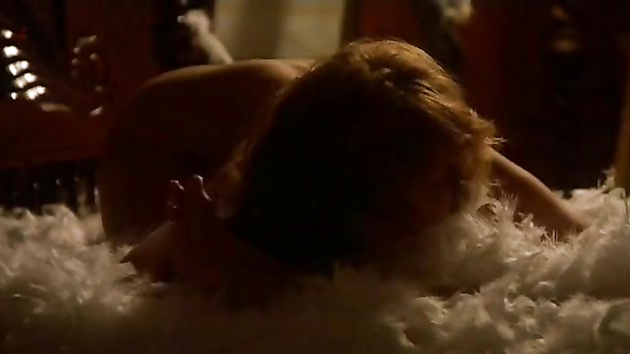 Greta Scacchi nude -  sex scene from The Coca-Cola Kid (1985)