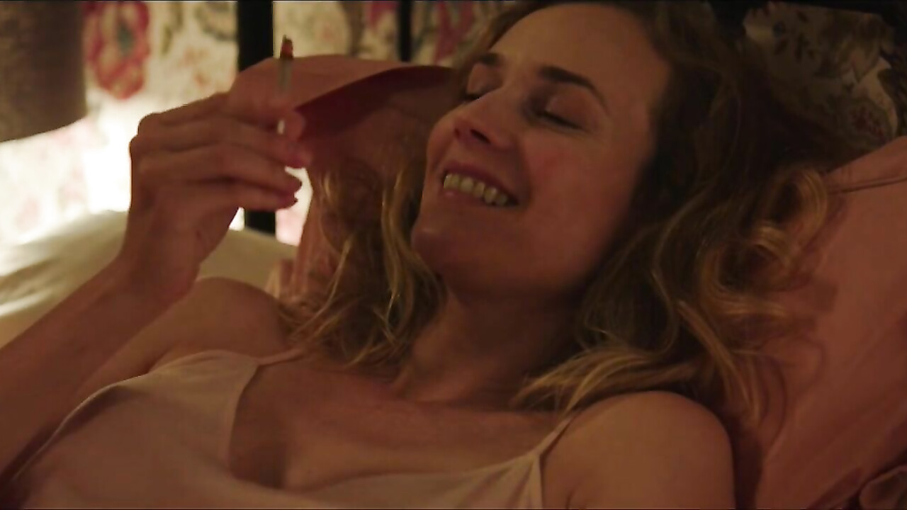 Diane Kruger nude -  sex scene from Tout Nous Separe (2017)