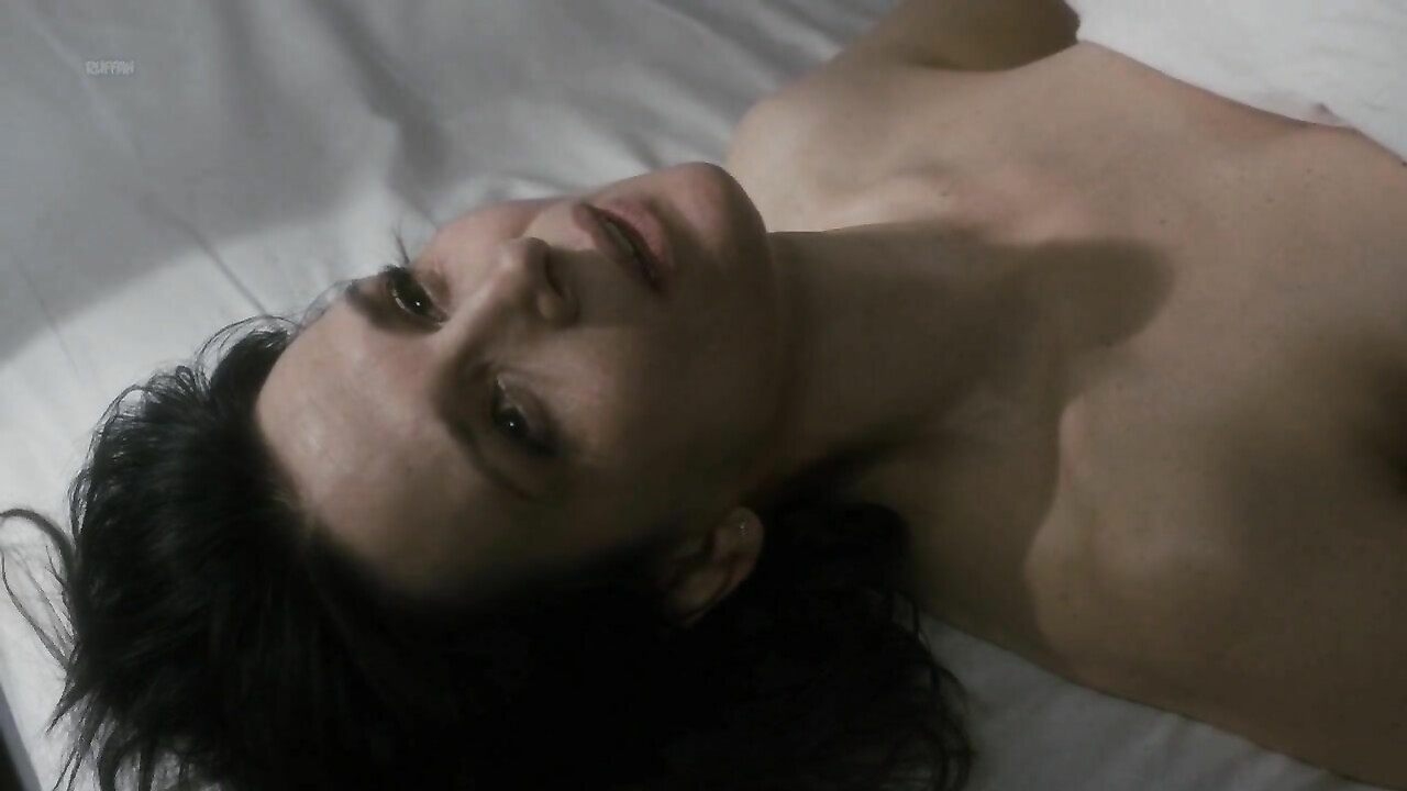 Juliette Binoche nude -  sex scene from Un Beau Soleil Interieur (2017)