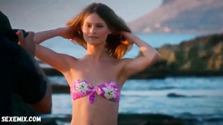 Behati Prinsloo bikini, Hawaii Five-0 sahnesi s03e09 (2012)