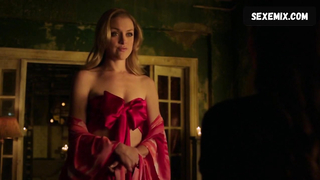 Rachel Skarsten, Anna Silk Lesbian, scena in Lost Girl s03e12 (2013)