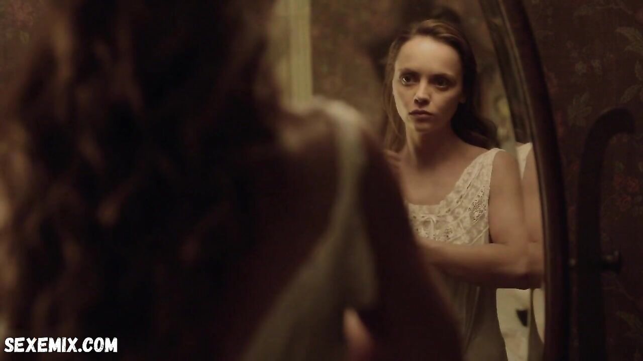 Christina Ricci sexy, scene in Lizzie Borden Took an Ax (2014)