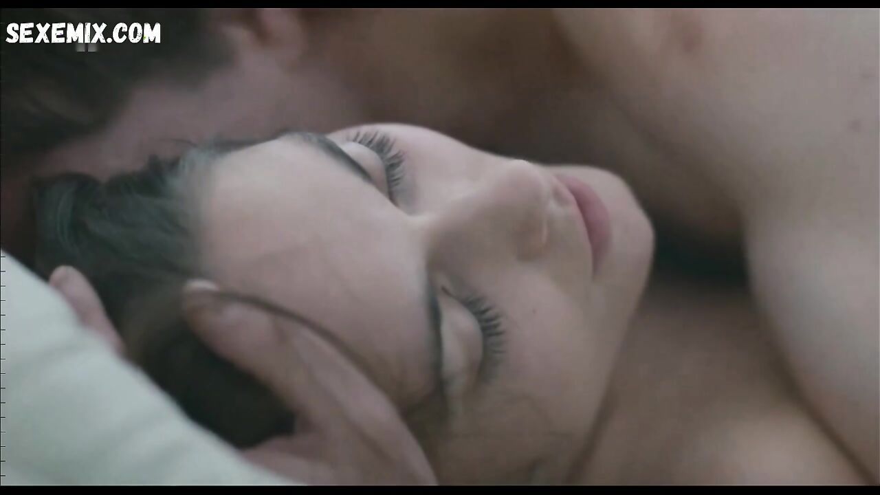 Judit Bardos sexy, scene in Dom (2011)