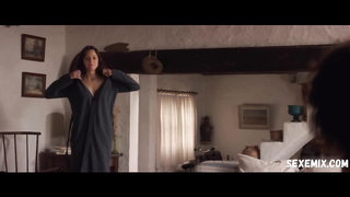 Marion Cotillard topless, scena w Duchach Ismaela (Les fantomes d'Ismael) (2017)