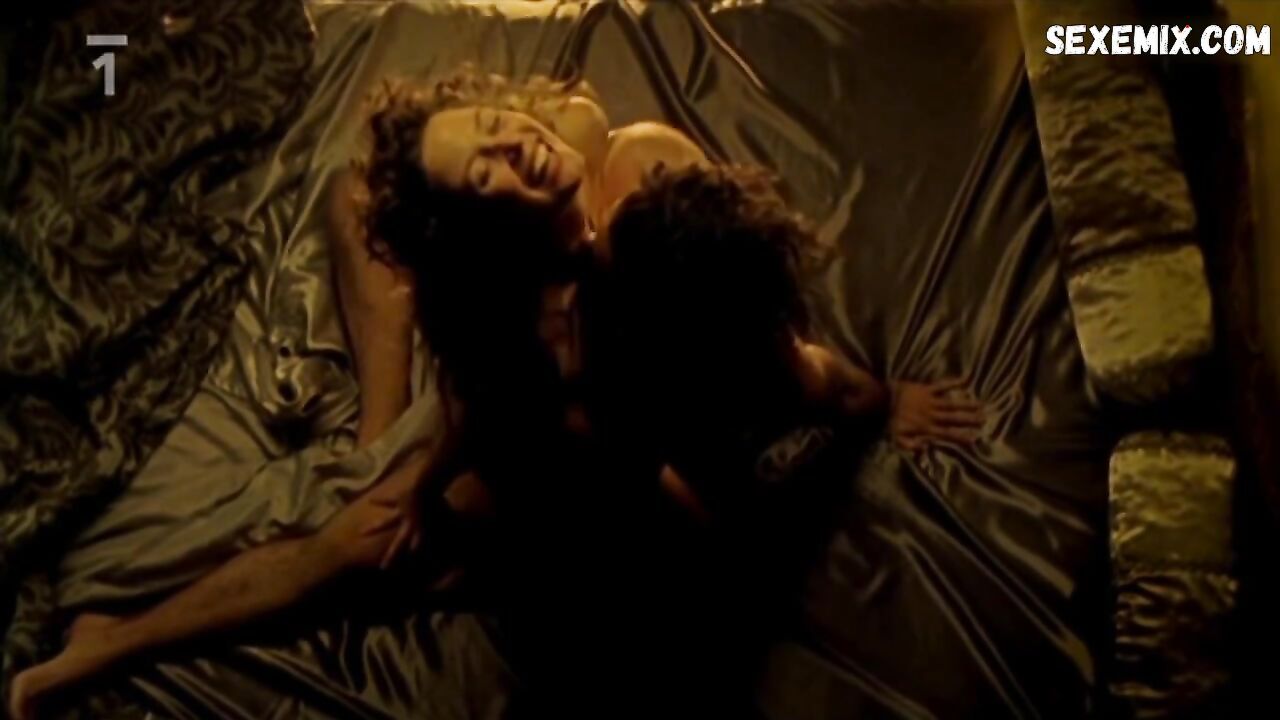 Bea Segura, Nuria Gago breasts, scene in Serrallonga (2008)