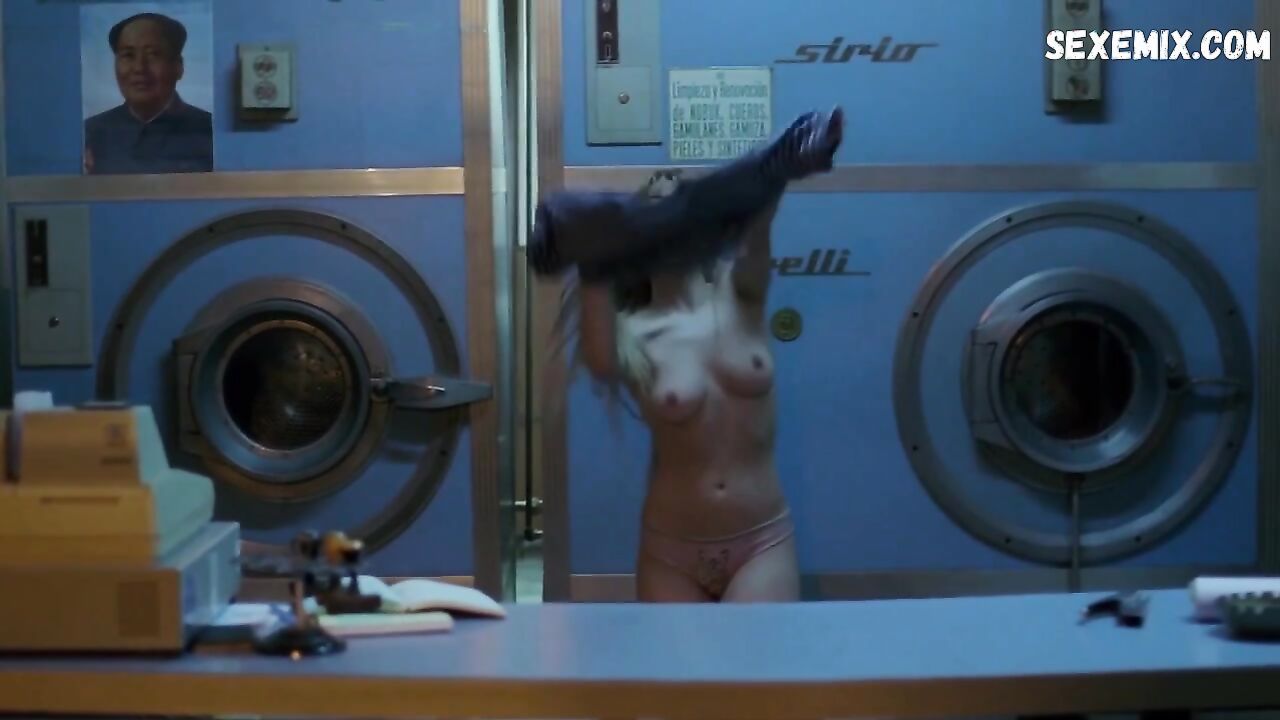 Bianca Temperini topless, scene in Didascalias (2017)