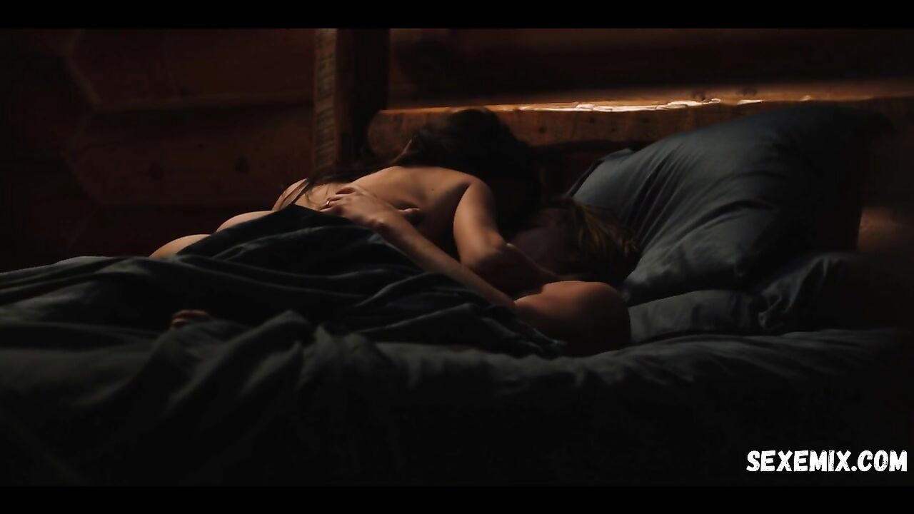 Kelsey Asbille sexy, butt scene in Yellowstone s02e07 (2019)