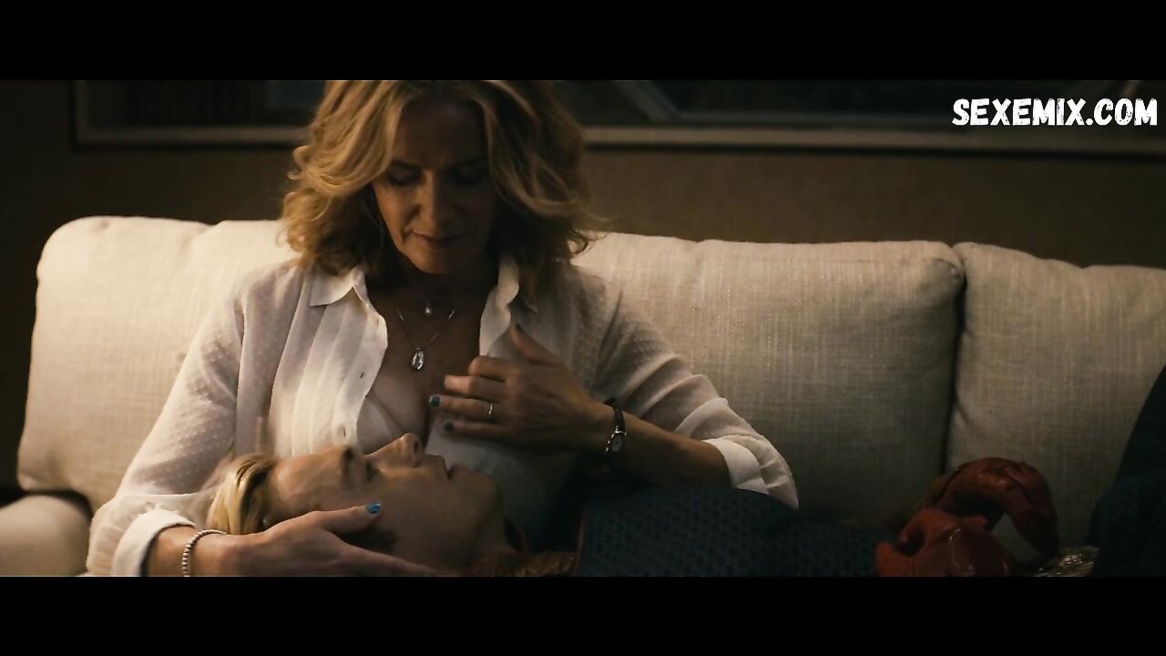 Elisabeth Shue, Brittany Allen sexy, scene in The Boys s01e05 (2019)