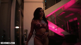 Gail Bean, Brandee Evans, Shamika Cotton seksi, P-Valley sahnesi s02e03 (2022)