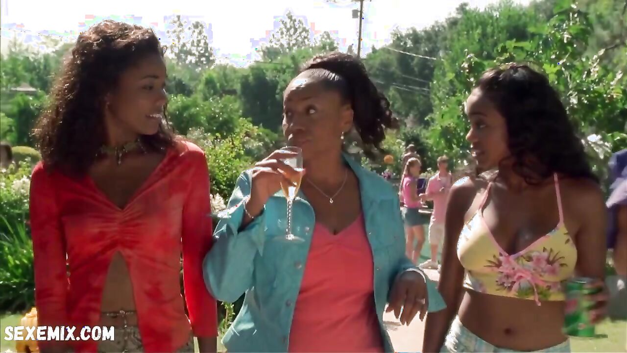 Kim Porter, Gabrielle Union, Susan Dalian, Tamala Jones, Julie Benz sexy, Szene in „Die Brüder“ (2001)