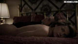 Keri Russell topless, scene in The Americans s02e06 (2014)