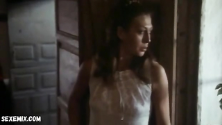 Mabel Escano en topless, escena de El libro del buen amor (1975)