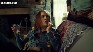 Pechos de Katherine Barrell, escena en Wynonna Earp s03e10 (2018)